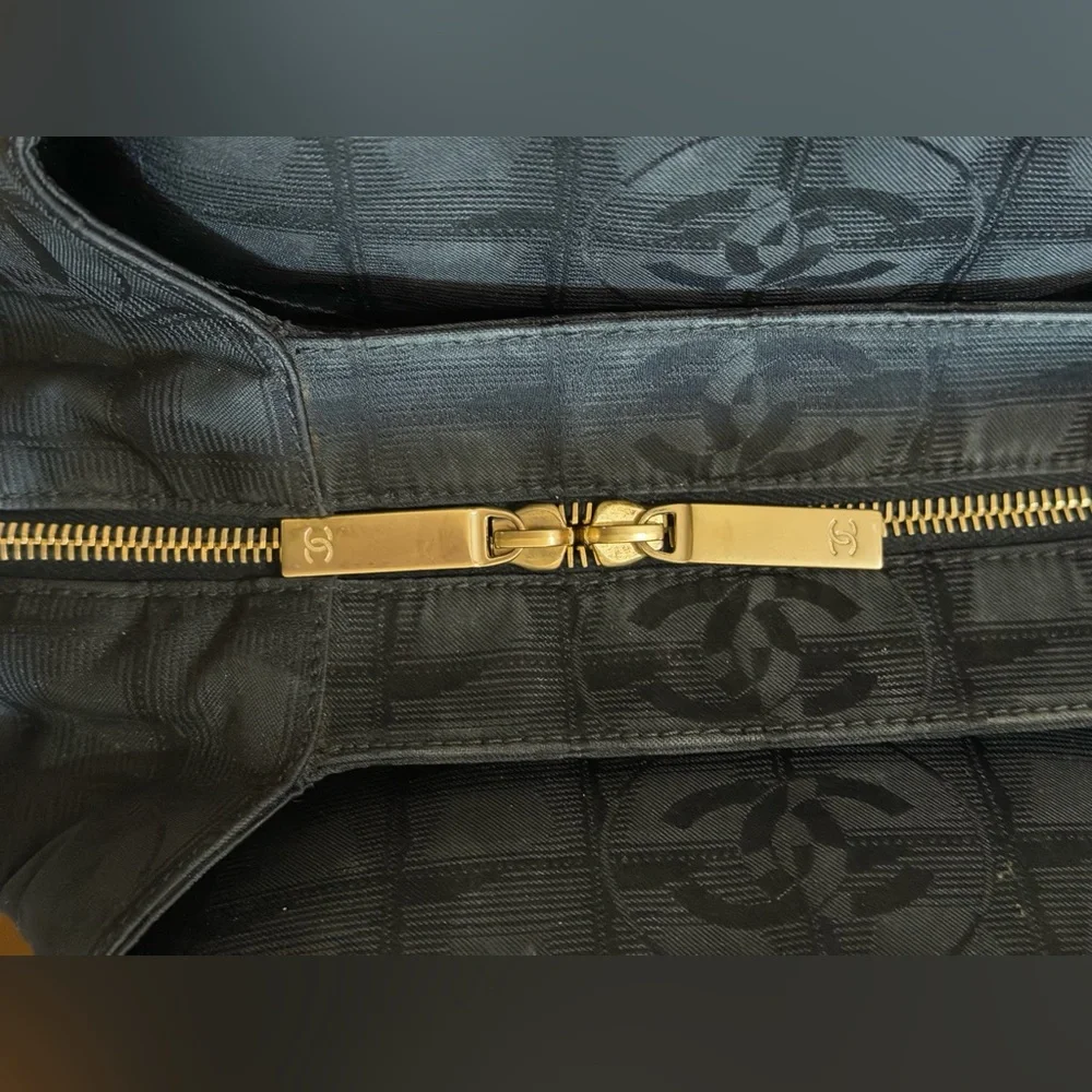 Chanel Cocoon linen handbag